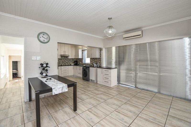 5 Bedroom Property for Sale in Parow North Western Cape